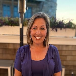 Meet your Posher, Sherry